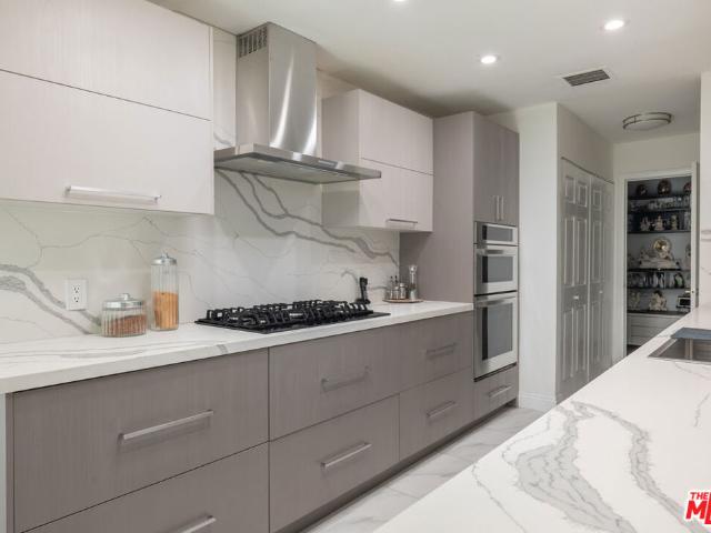 Condo for sale in Sherman Oaks