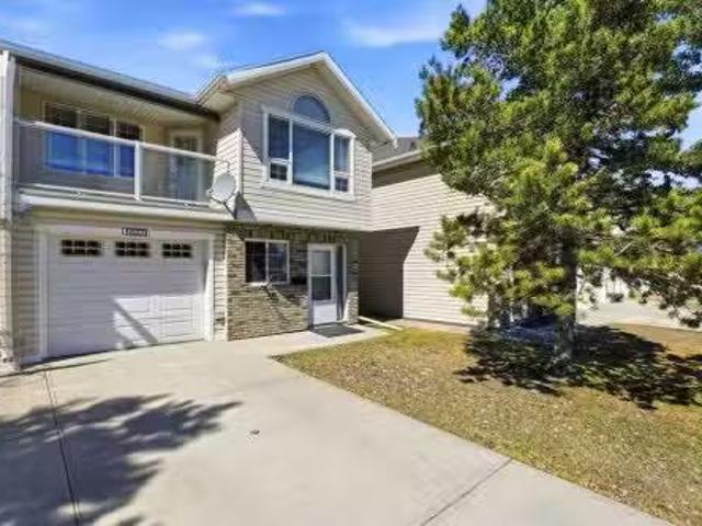 House for sale in Innisfail, Alberta