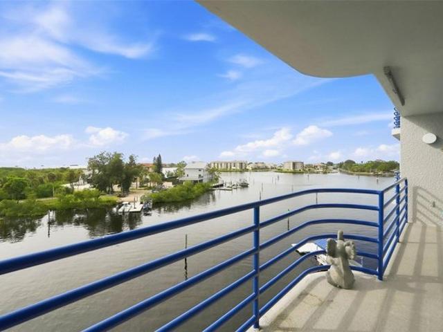 Condo for sale in Port Richey, Pasco County