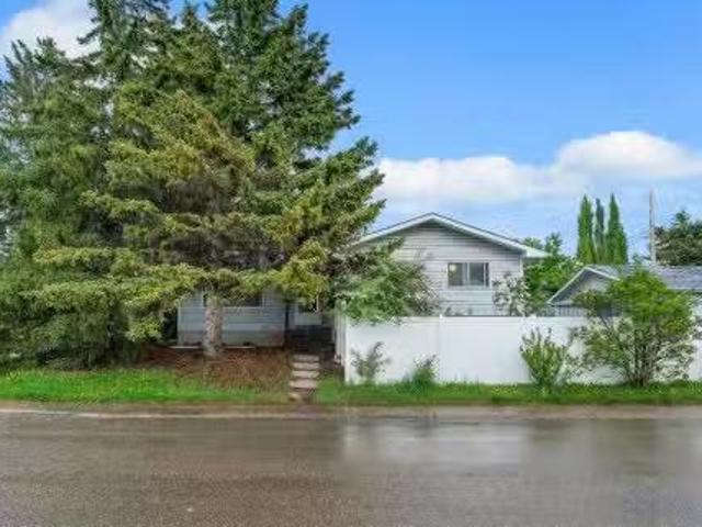 House for sale in Northwest, Alberta
