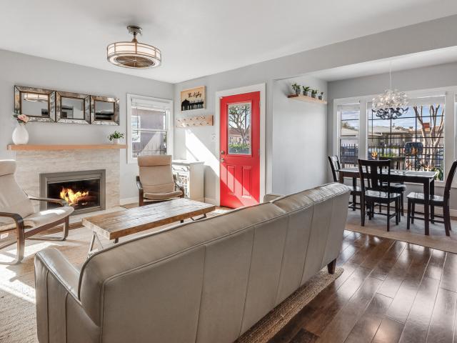 House for sale in Hawthorne, Del Aire