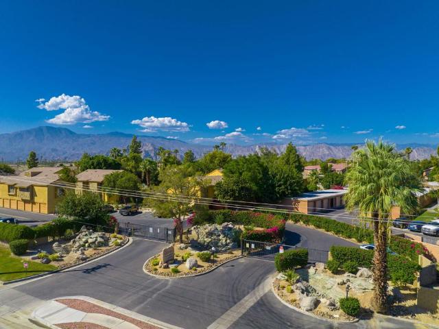 Condo for sale in Indio, California