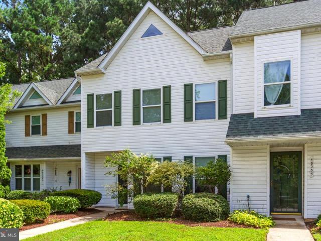 Townhouse for sale in Lexington Park