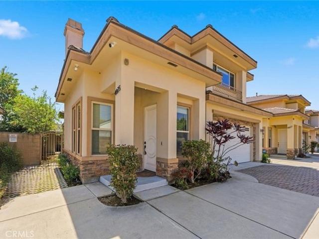 Townhouse for sale in Temple City, California
