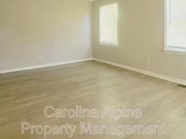 House for rent in Hickory