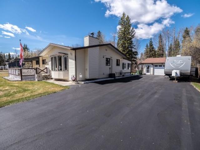 House for sale in Sangudo, Alberta