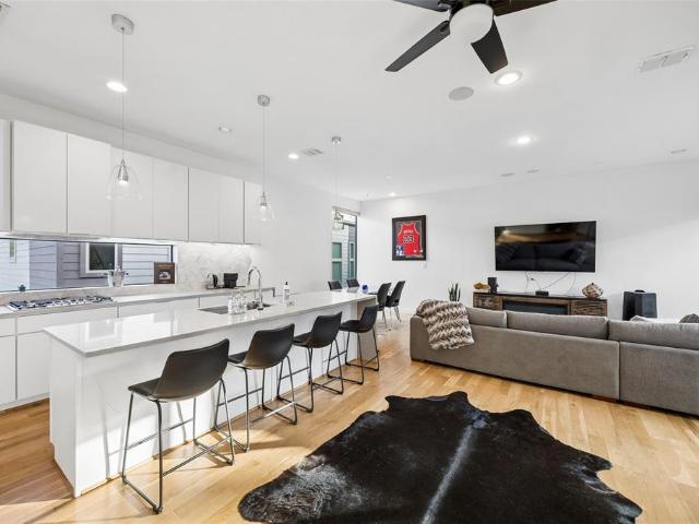Townhouse for sale in Dallas, Dallas County