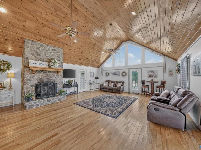 House for sale in Dutton, Jackson County