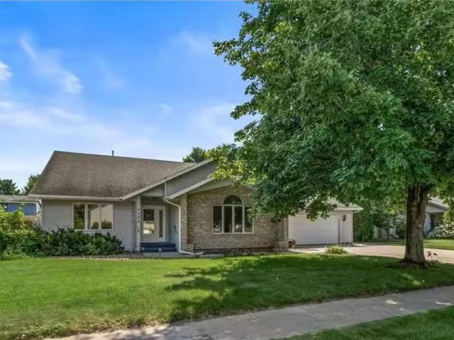 House for sale in Eau Claire