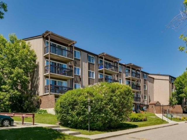 Condo for sale in Haysboro, Calgary