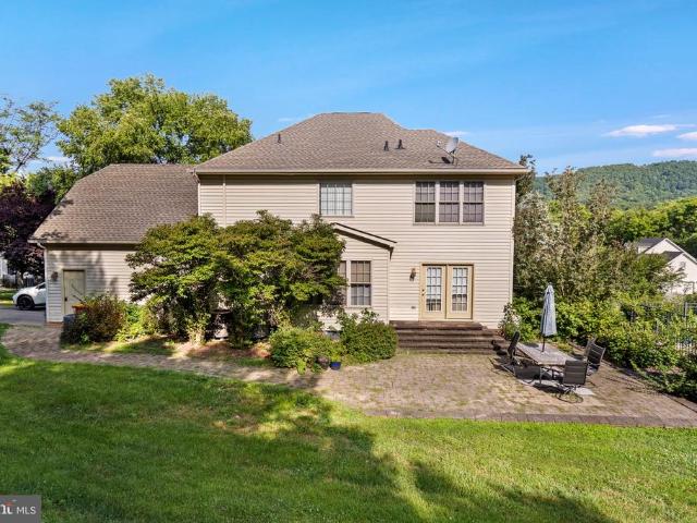 House for sale in Bunker Hill, West Virginia