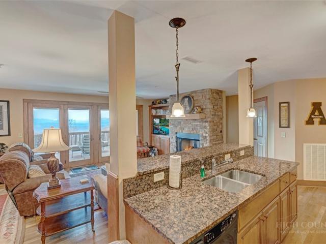 Condo for sale in Watauga, North Carolina