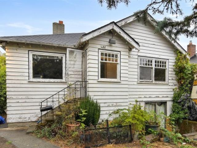 House for sale in Tillicum, Saanich
