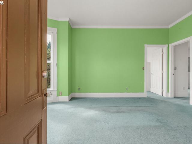 House for sale in Independence, Polk County