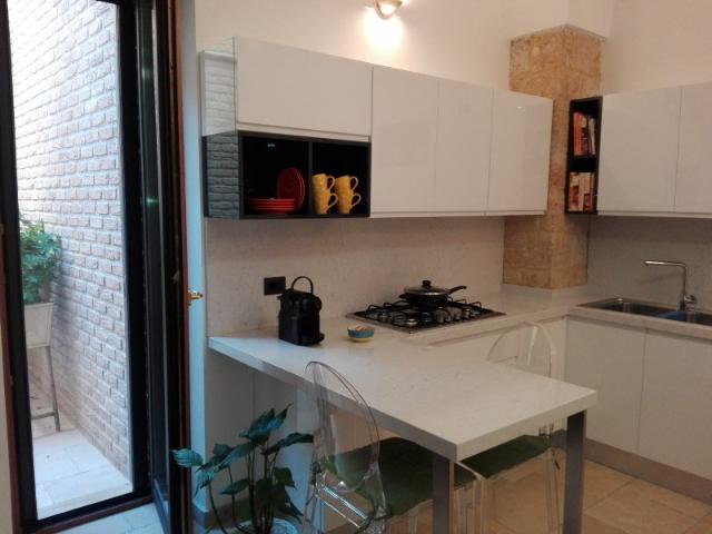 Appartamento in affitto a Centro, Puglia