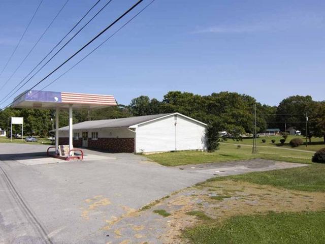 House for sale in Alderson, West Virginia