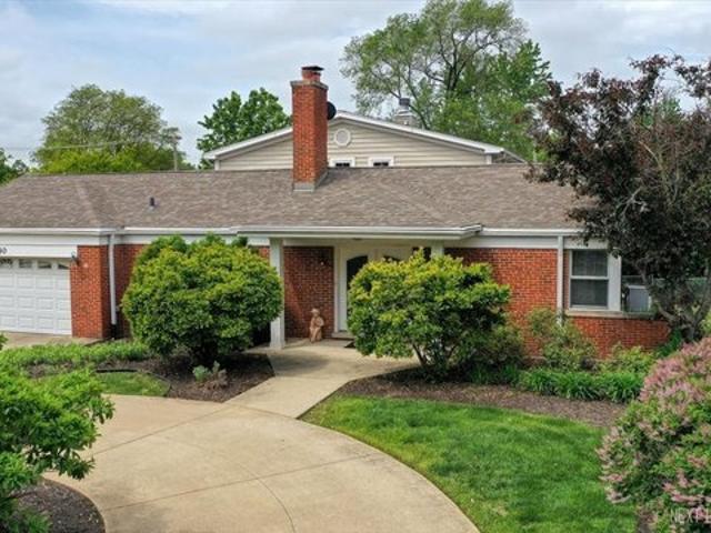 House for sale in Western Springs, Illinois