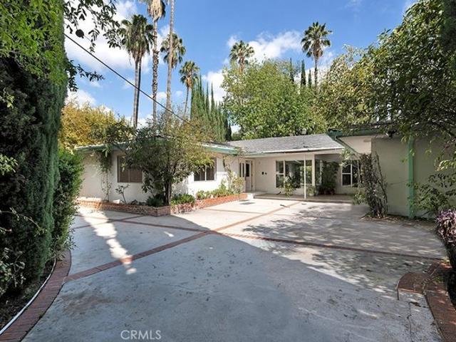 House for sale in Encino Neighborhood Council District, Los Angeles