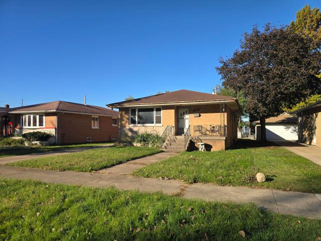 House for sale in East Calumet, East Chicago