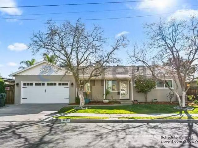 House for rent in Hayward