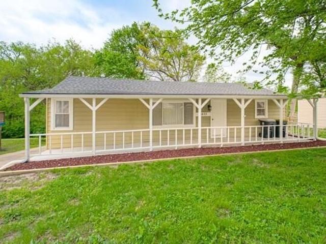 House for sale in Kansas City, Missouri