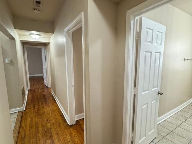Apartment for rent in Chicago Park, Illinois