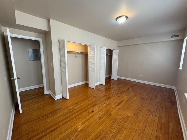 Apartment for rent in Chicago Park, Illinois