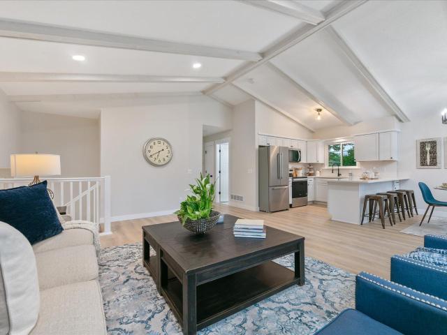 House for sale in Maple Plain, Minnesota