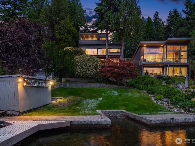 House for sale in Mercer Island, Washington