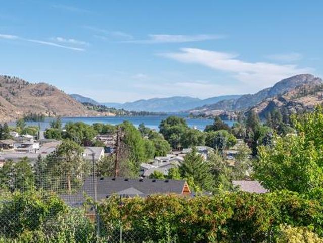 House for sale in Okanagan Falls, British Columbia