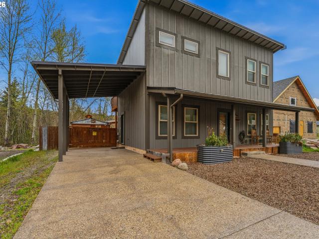 House for sale in Oregonia