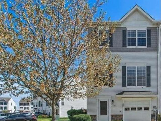 Townhouse for sale in Lexington Park, Maryland