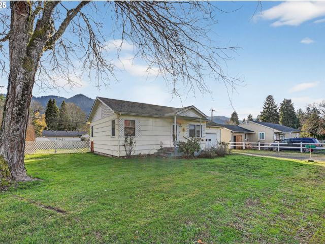House for sale in Oregonia
