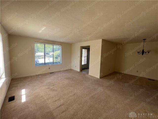 Duplex for rent in Dayton