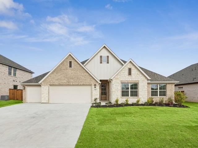 House for sale in Ellis, Texas