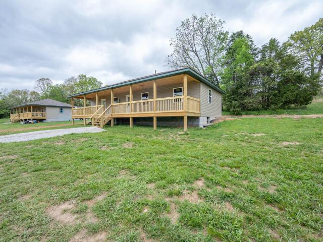 House for sale in Gainesville, Missouri