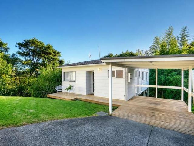 House for sale in Wairau Valley