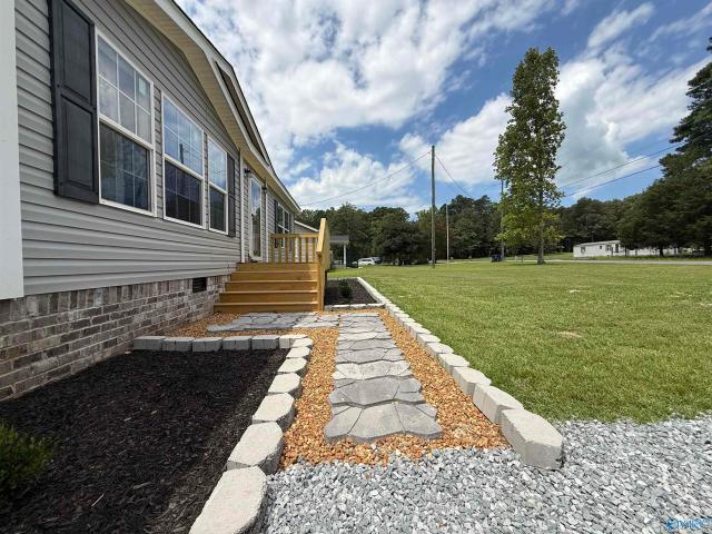 House for sale in Somerville, Alabama