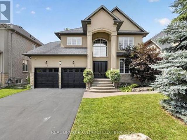 House for sale in Ancaster, Ontario