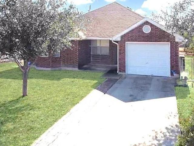 House for sale in Cameron, Texas