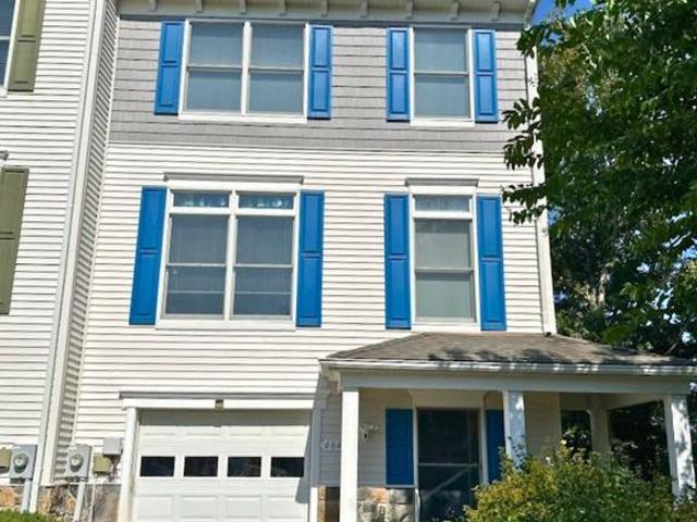 Townhouse for sale in Lexington Park