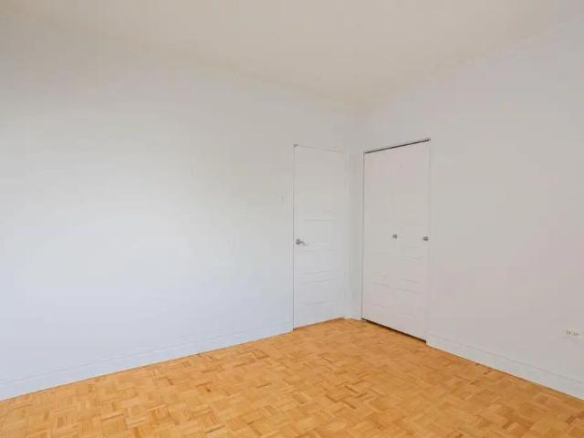 Apartment for rent in Côte-des-Neiges–Notre-Dame-de-Grâce, Montréal