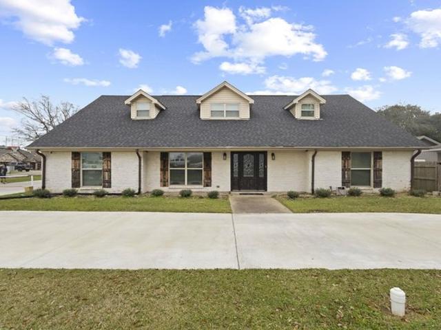 House for sale in Jefferson, Texas