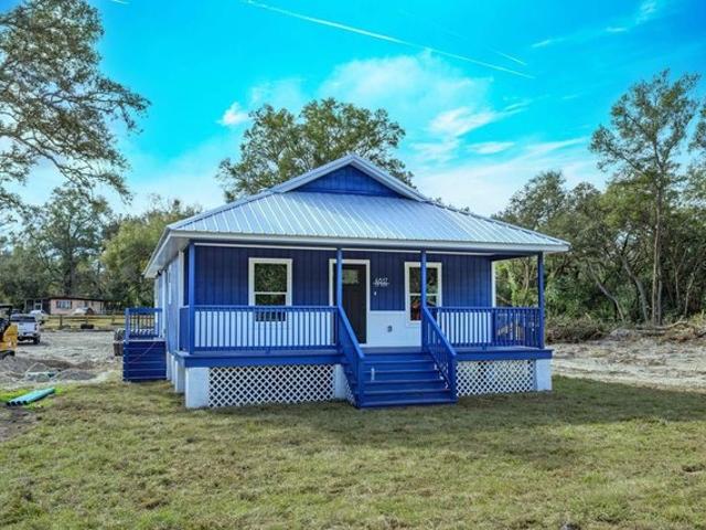 House for sale in Webster, Florida