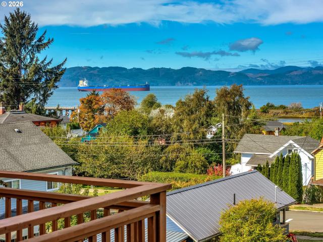 House for sale in Alderbrook, Astoria
