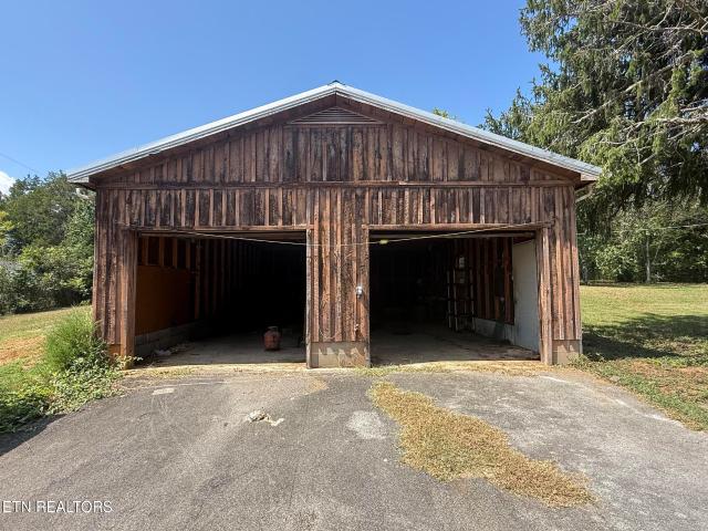 House for sale in Friendsville, East Tennessee