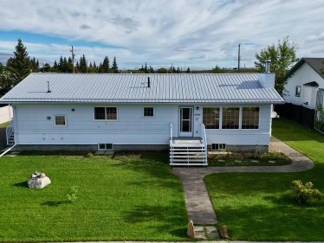 House for sale in Chipman, Alberta