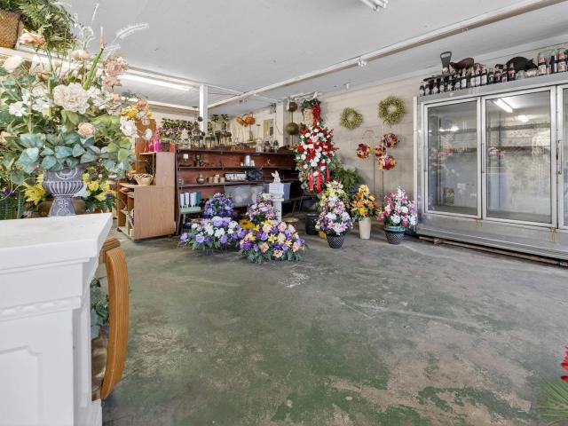 Commercial for sale in Anniston, Alabama