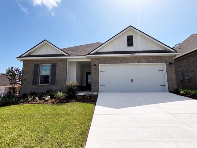 House for sale in Pace, Florida