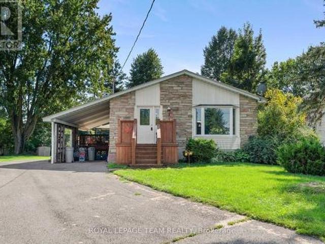 House for sale in North Dundas, Ontario